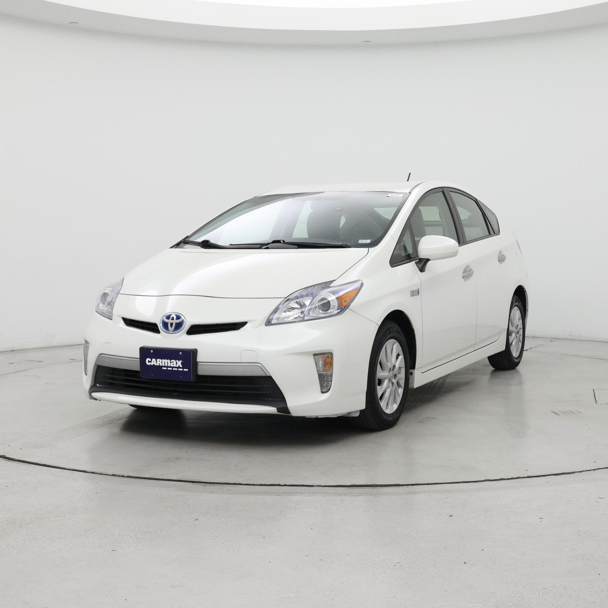 Thumbnail: 2014 Toyota Prius - 4