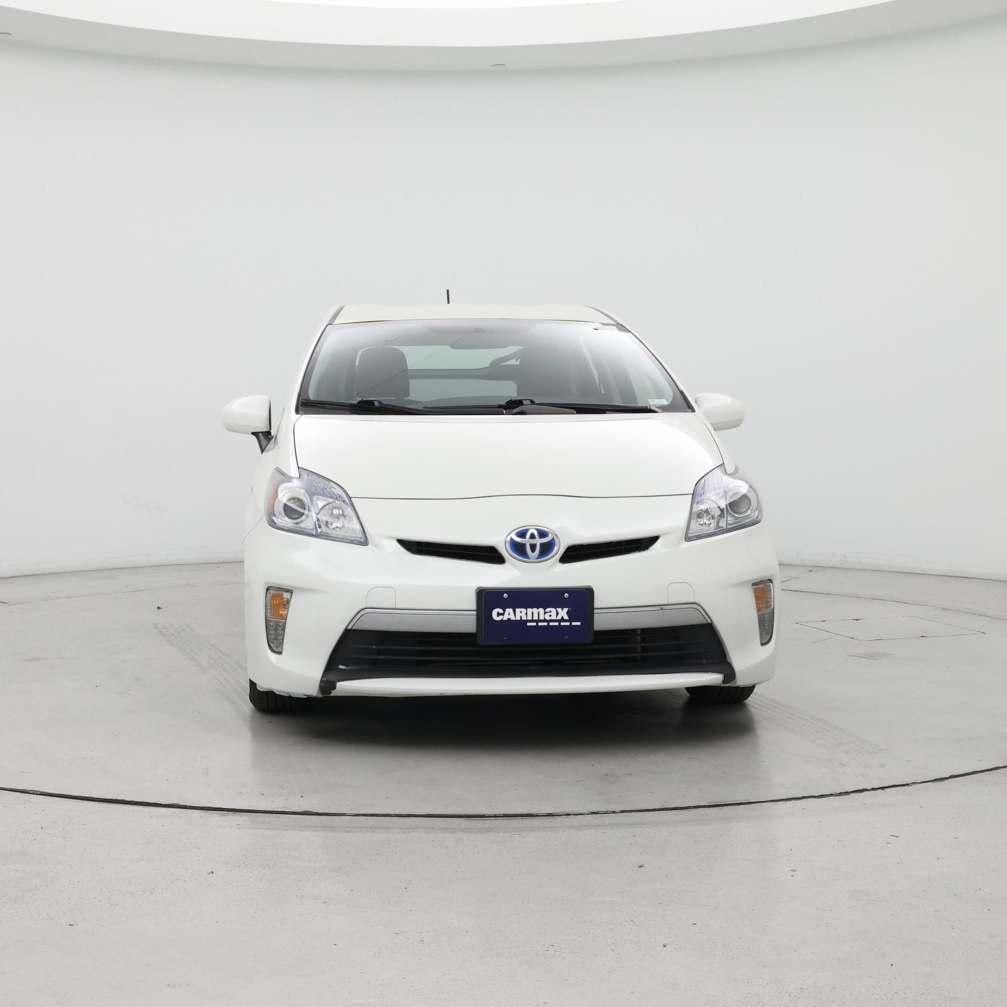 Thumbnail: 2014 Toyota Prius - 5