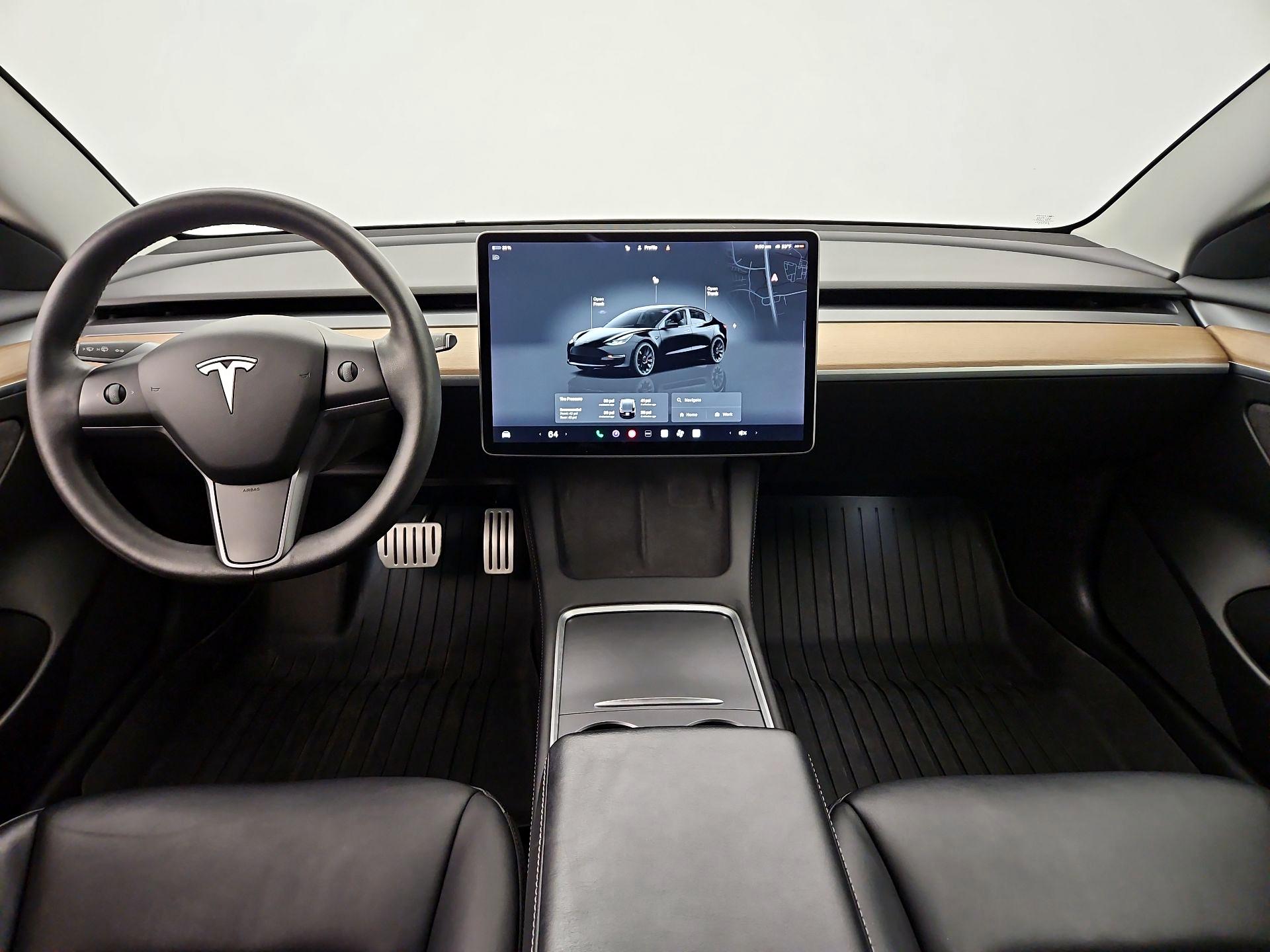 Thumbnail: 2022 Tesla Model 3 - 9