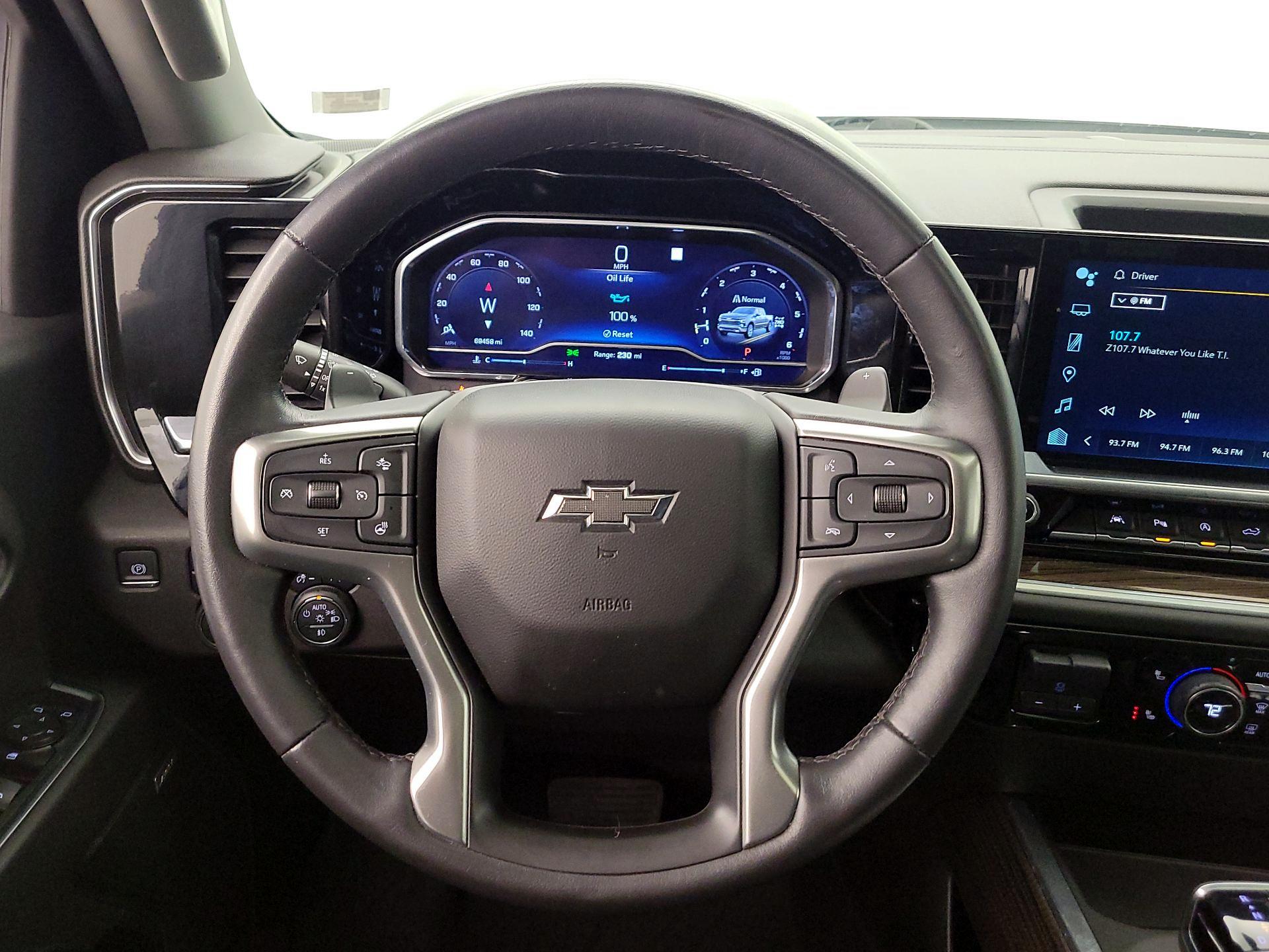 Thumbnail: 2022 Chevrolet Silverado 1500 - 10