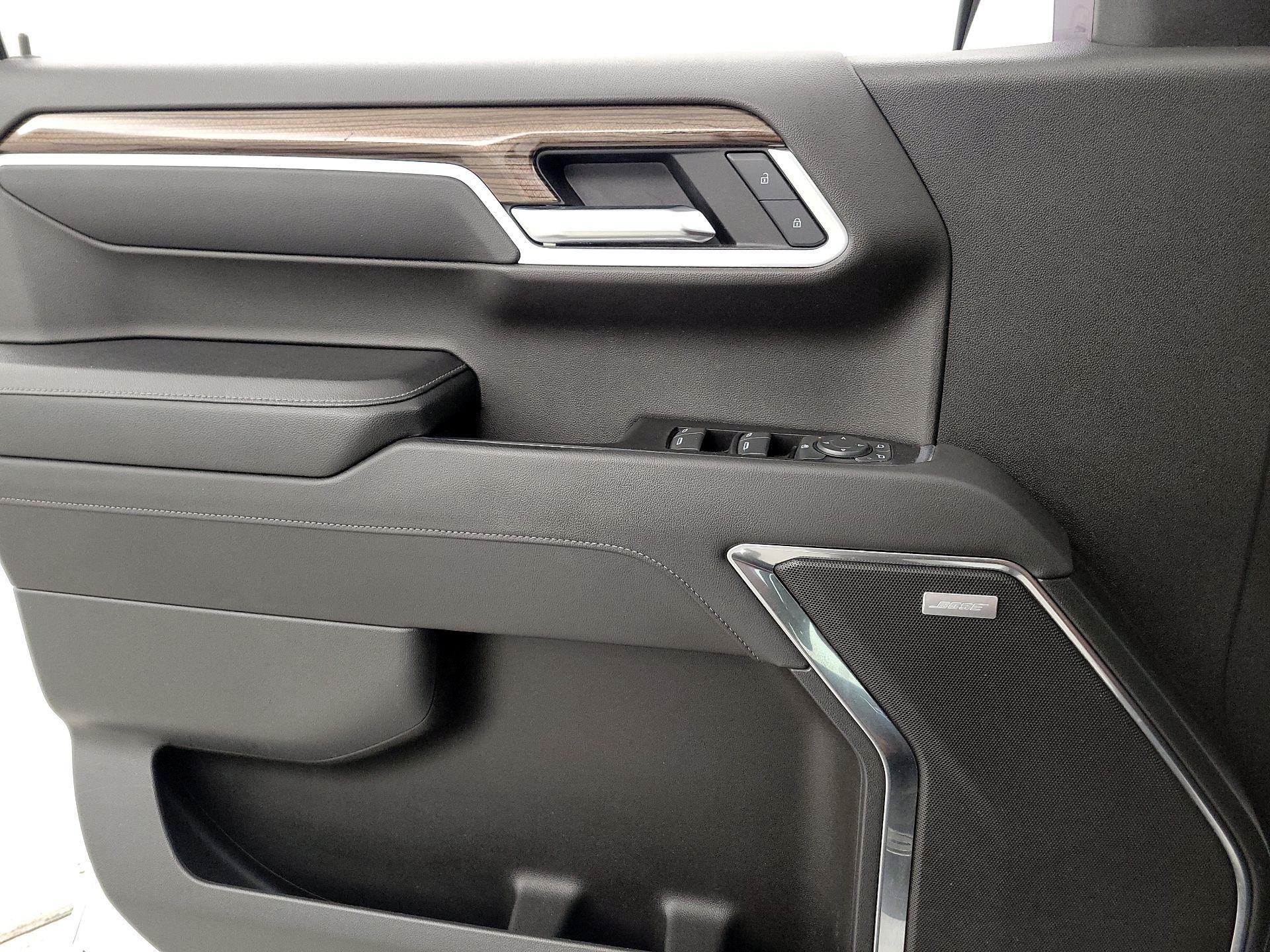 Thumbnail: 2022 Chevrolet Silverado 1500 - 12