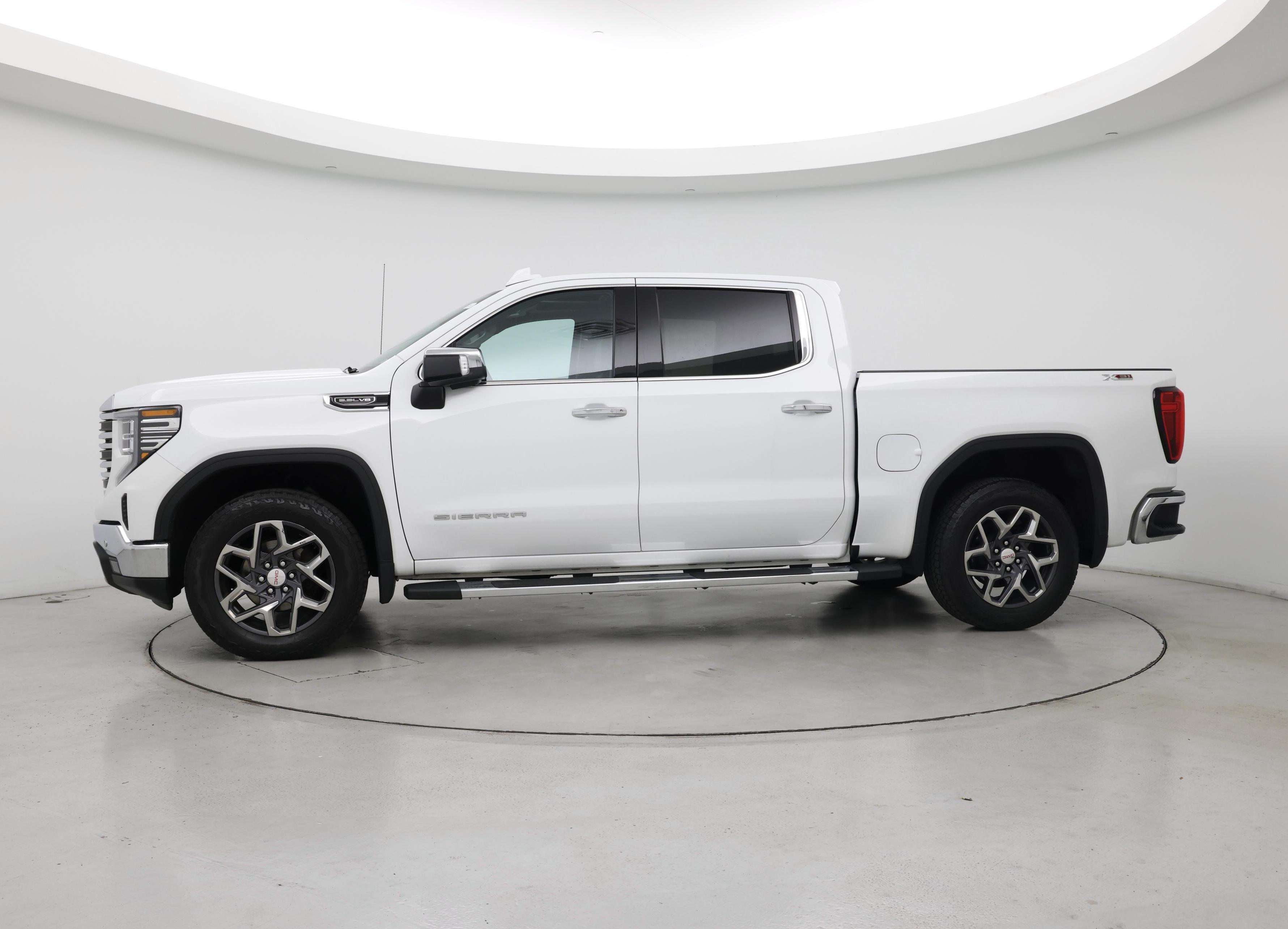 Thumbnail: 2022 GMC Sierra 1500 - 3