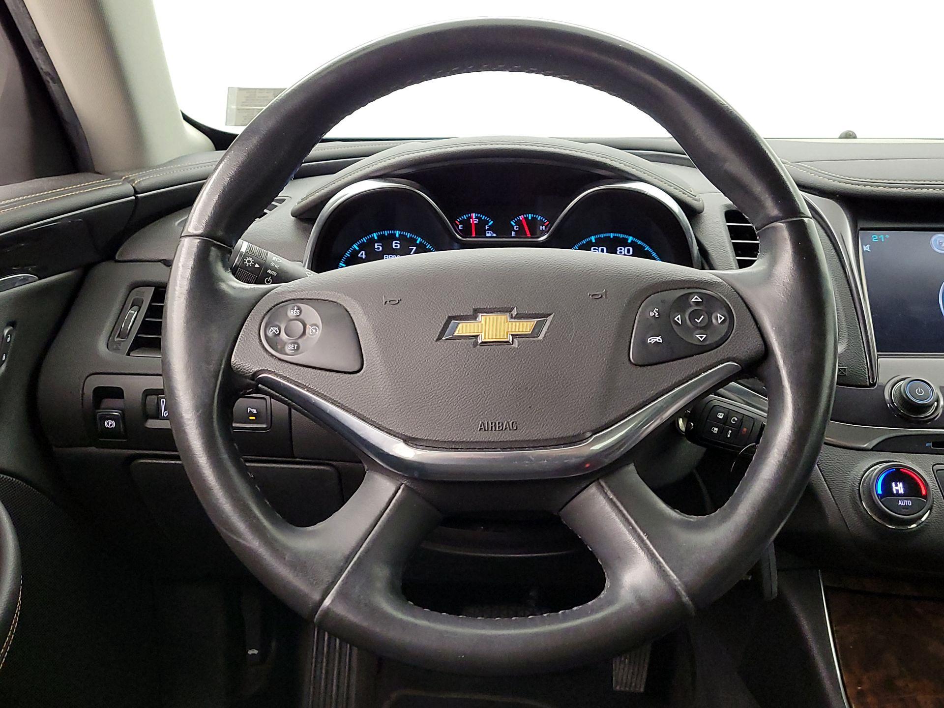 Thumbnail: 2015 Chevrolet Impala - 10