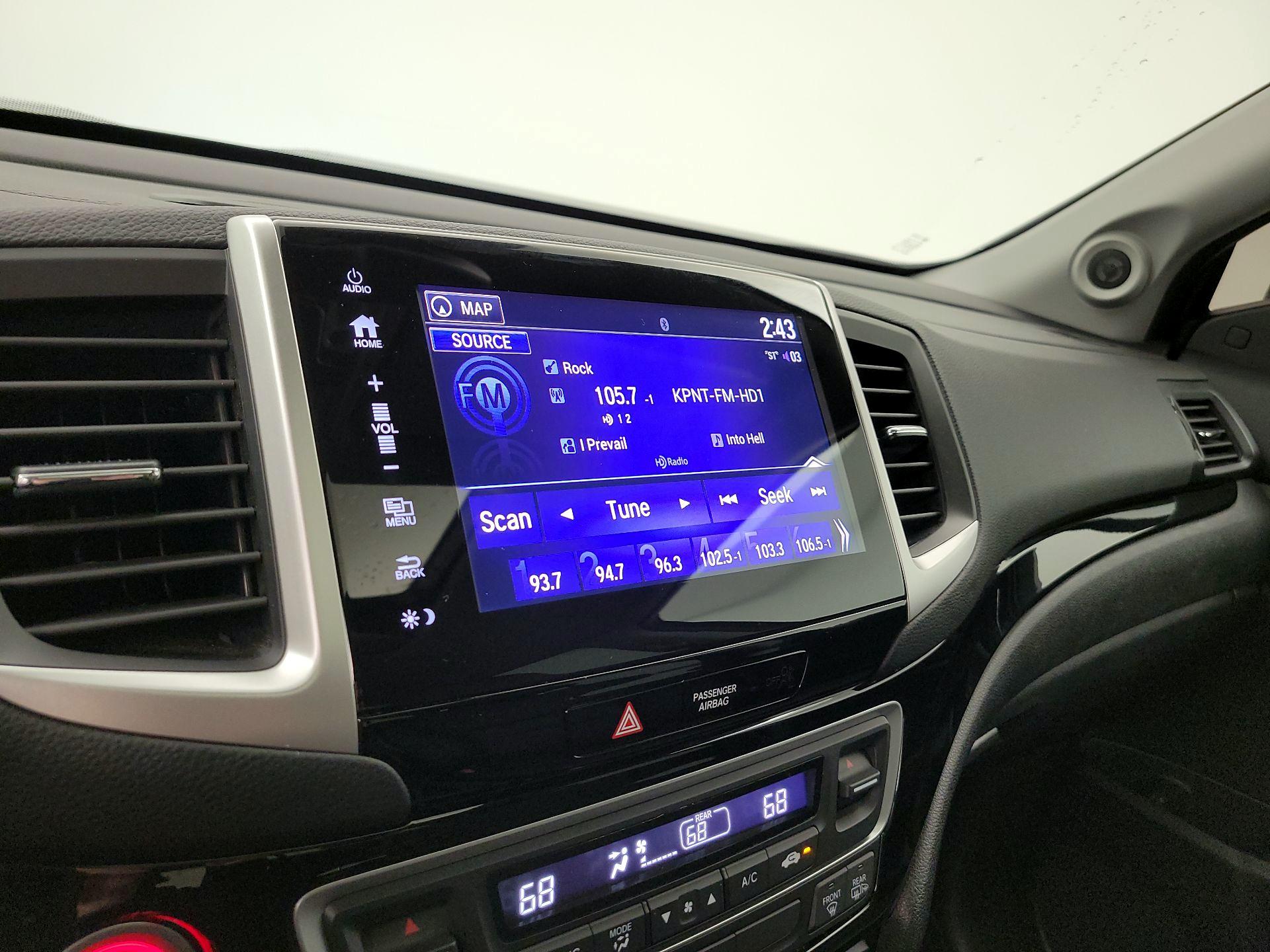 Thumbnail: 2017 Honda Ridgeline - 16