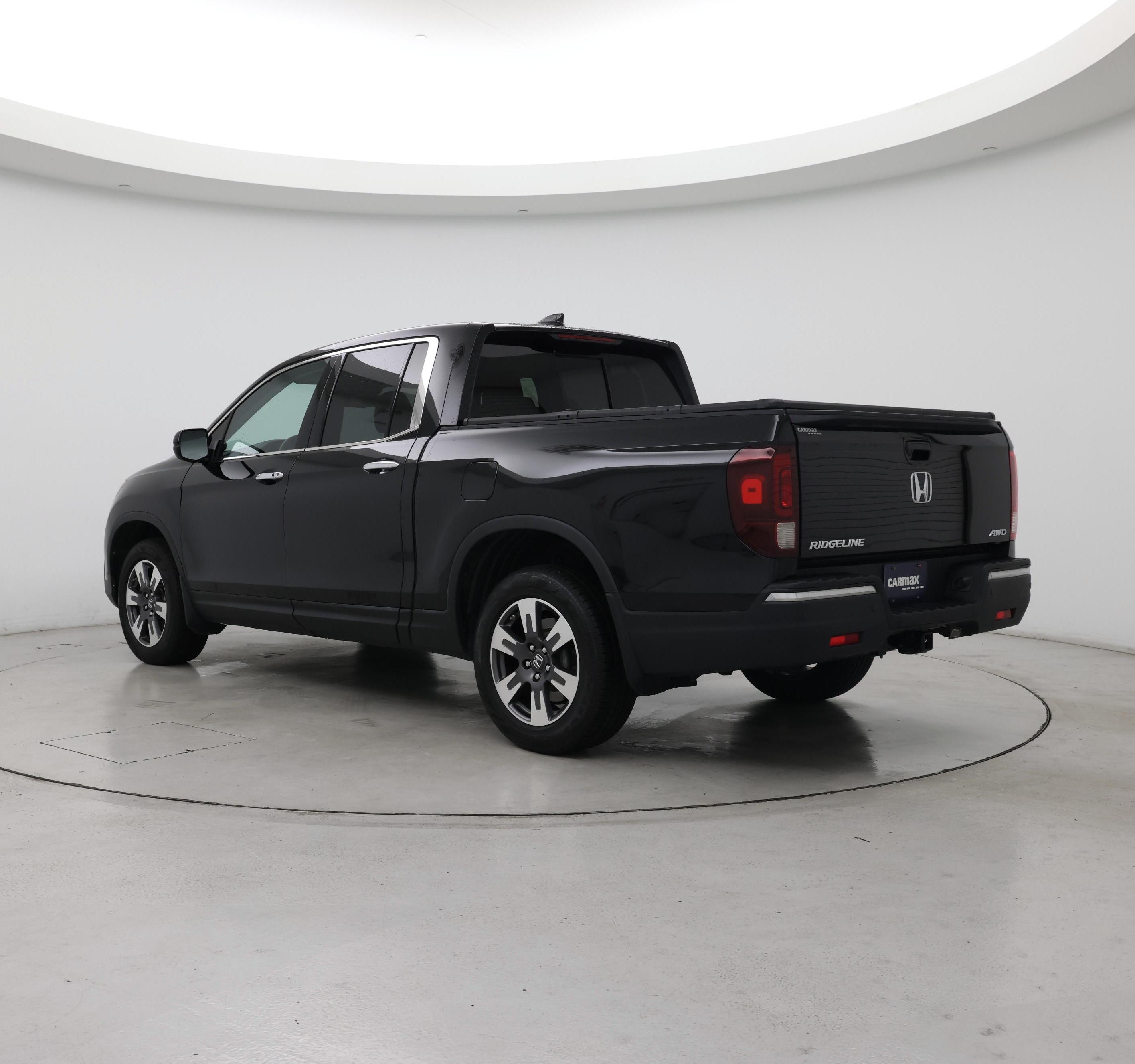 Thumbnail: 2017 Honda Ridgeline - 2