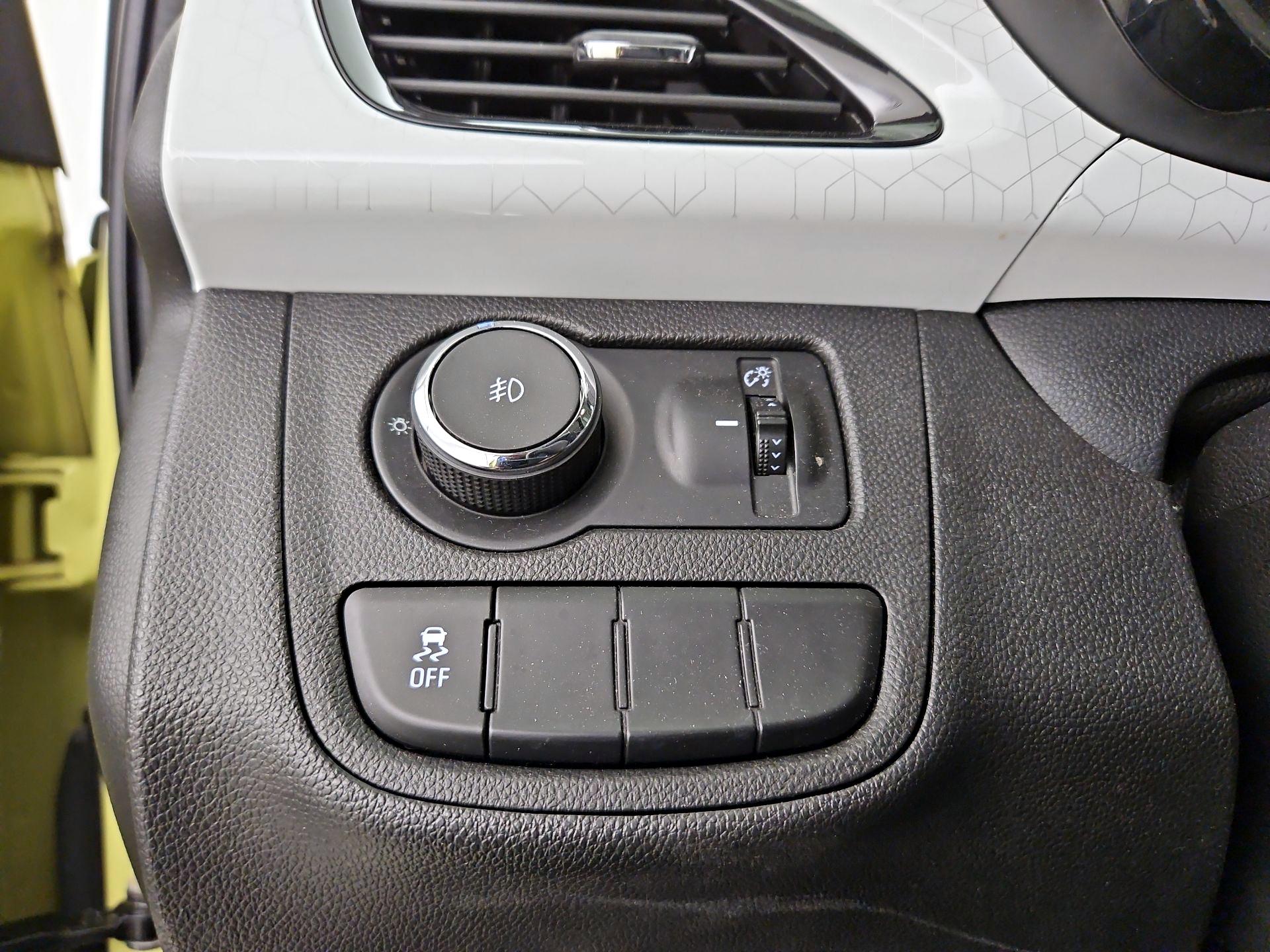 Thumbnail: 2017 Chevrolet Spark - 13