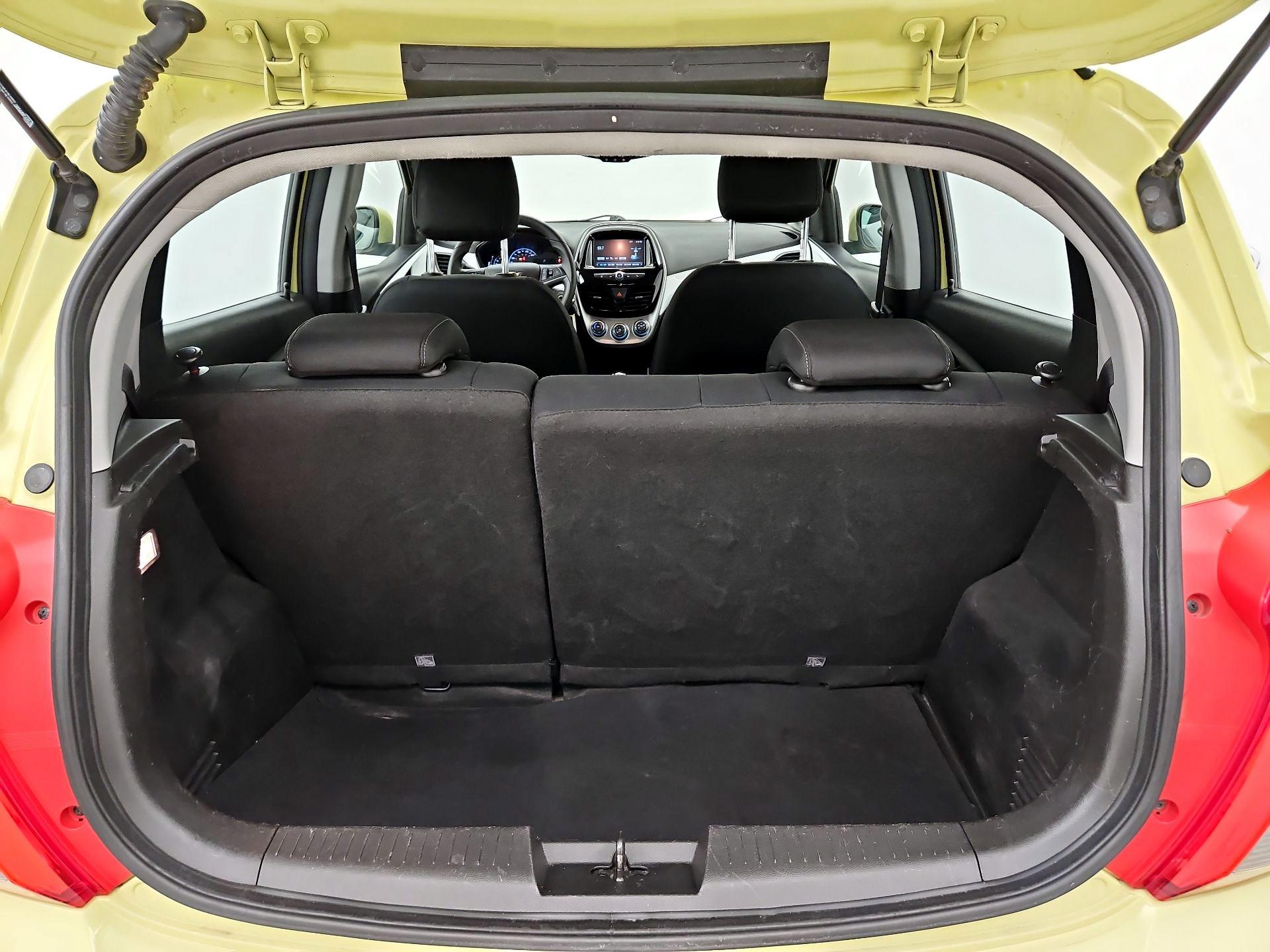 Thumbnail: 2017 Chevrolet Spark - 20