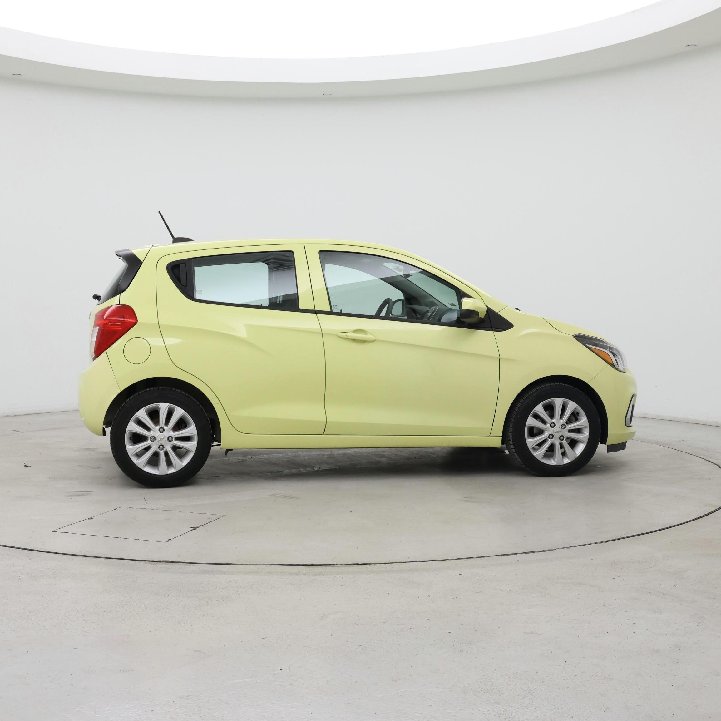 Thumbnail: 2017 Chevrolet Spark - 7