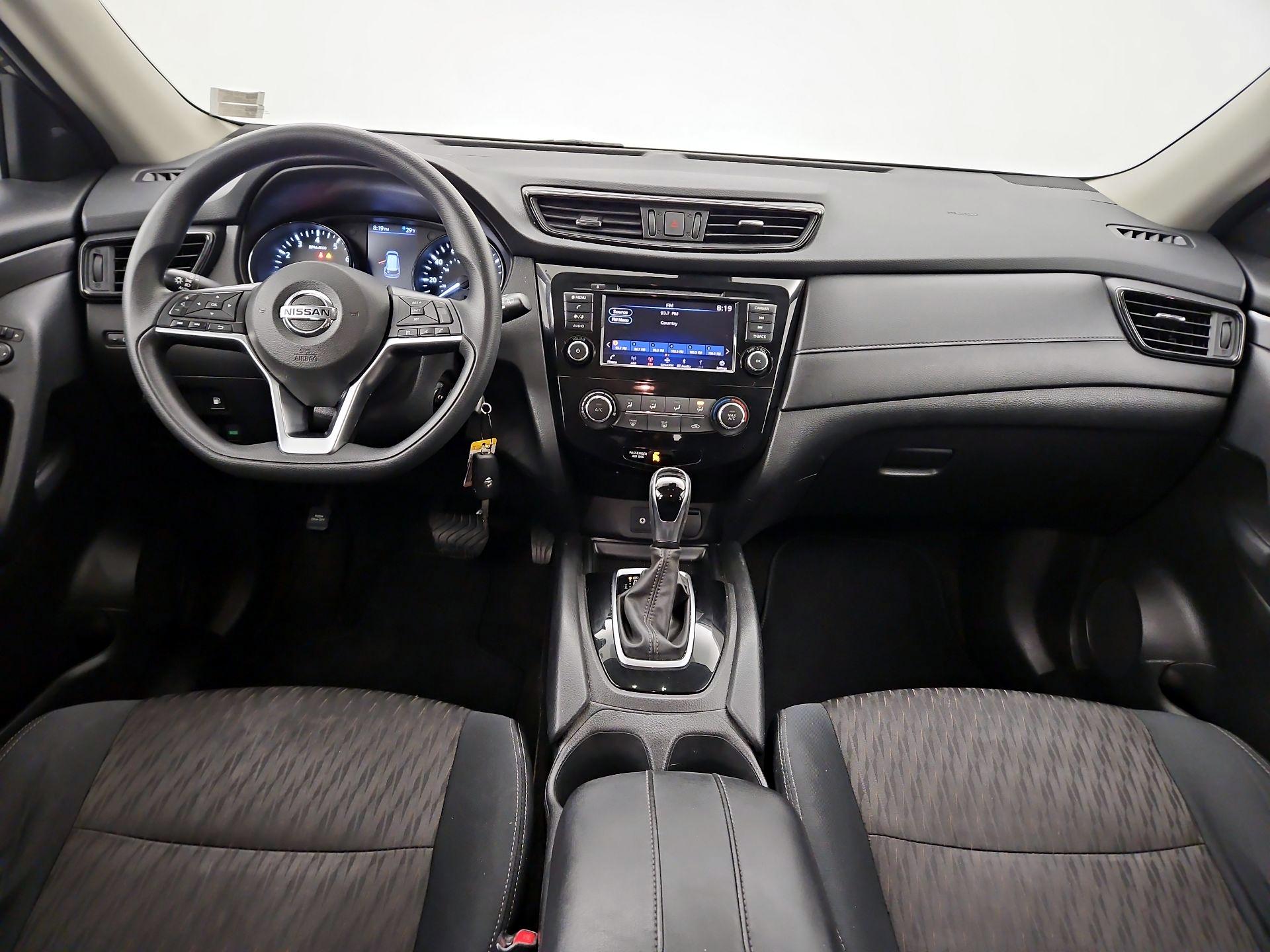 Thumbnail: 2019 Nissan Rogue - 9