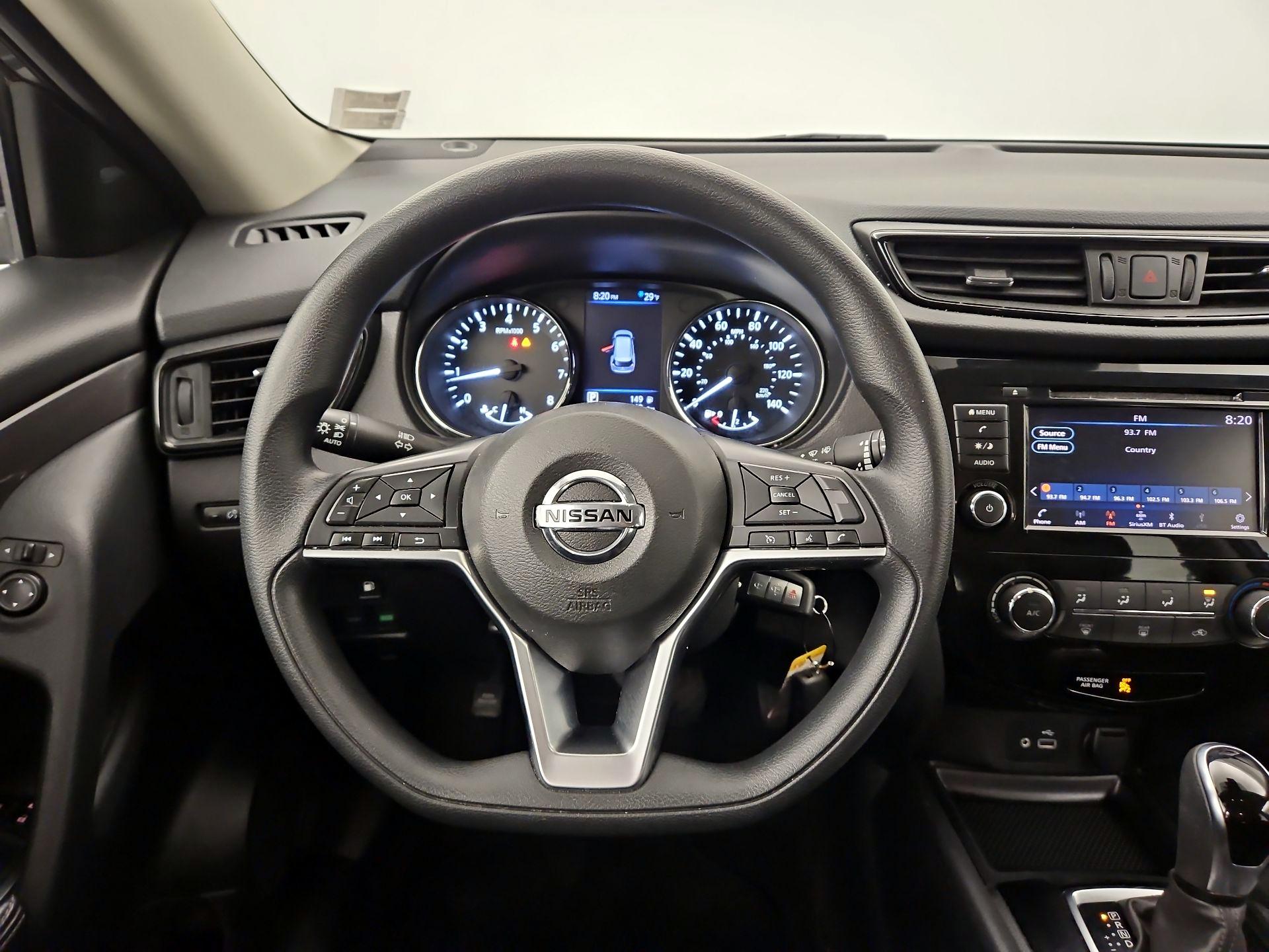 Thumbnail: 2019 Nissan Rogue - 10