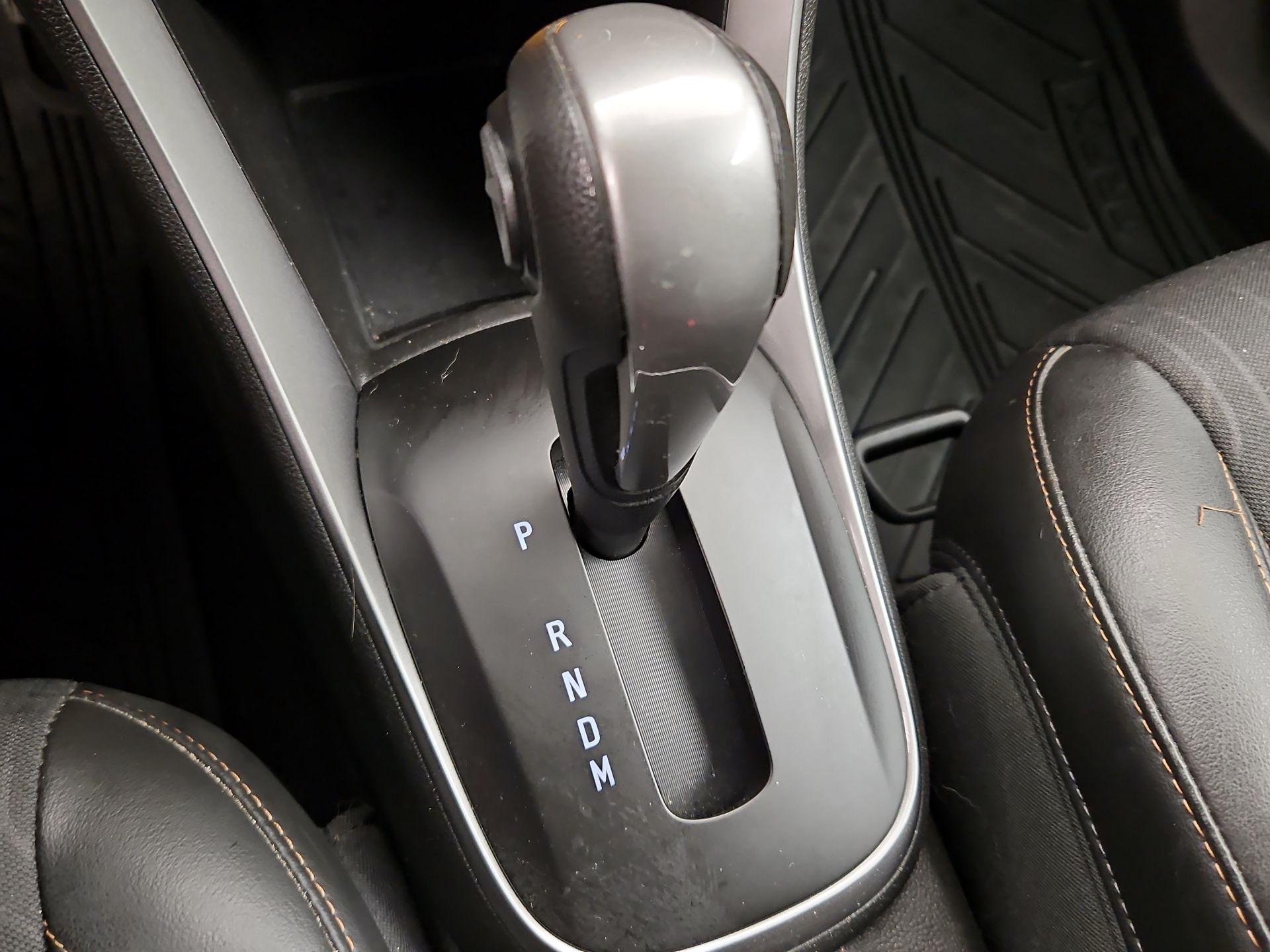 Thumbnail: 2020 Chevrolet Trax - 17