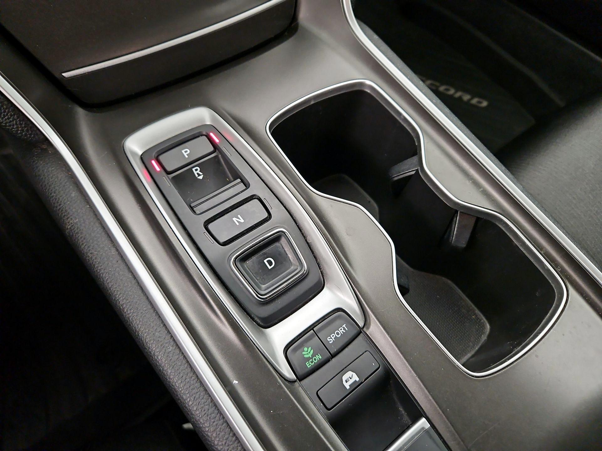 Thumbnail: 2022 Honda Accord - 17