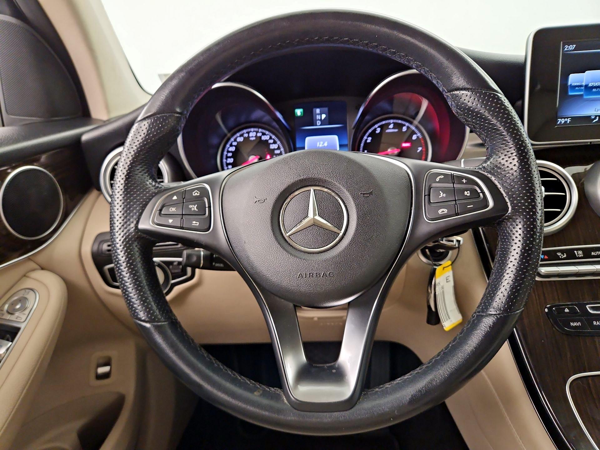 Thumbnail: 2019 Mercedes-Benz GLC - 10