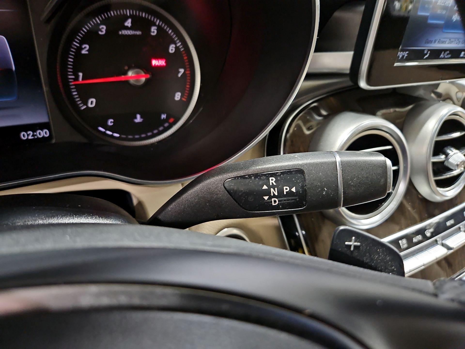 Thumbnail: 2019 Mercedes-Benz GLC - 18