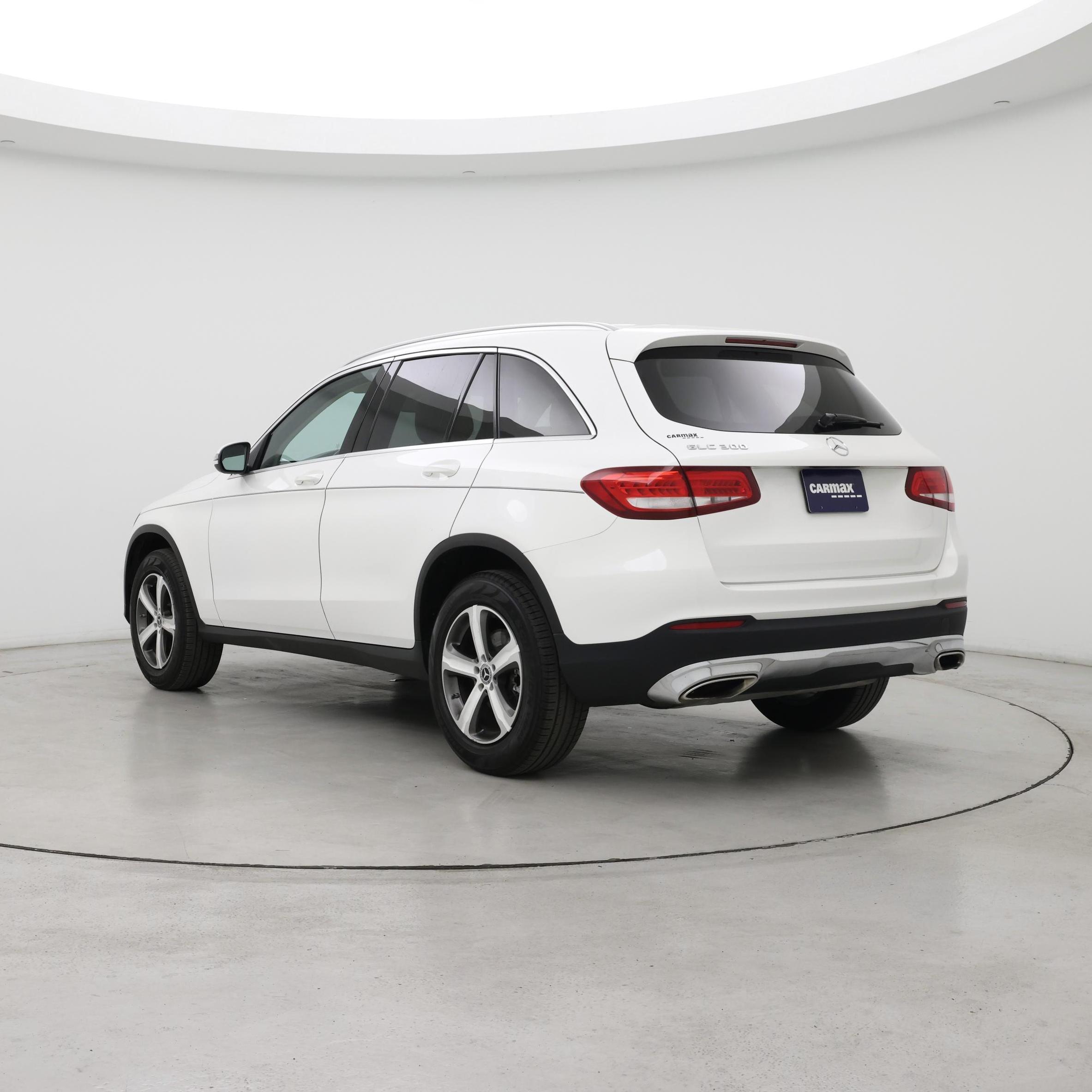 Thumbnail: 2019 Mercedes-Benz GLC - 2