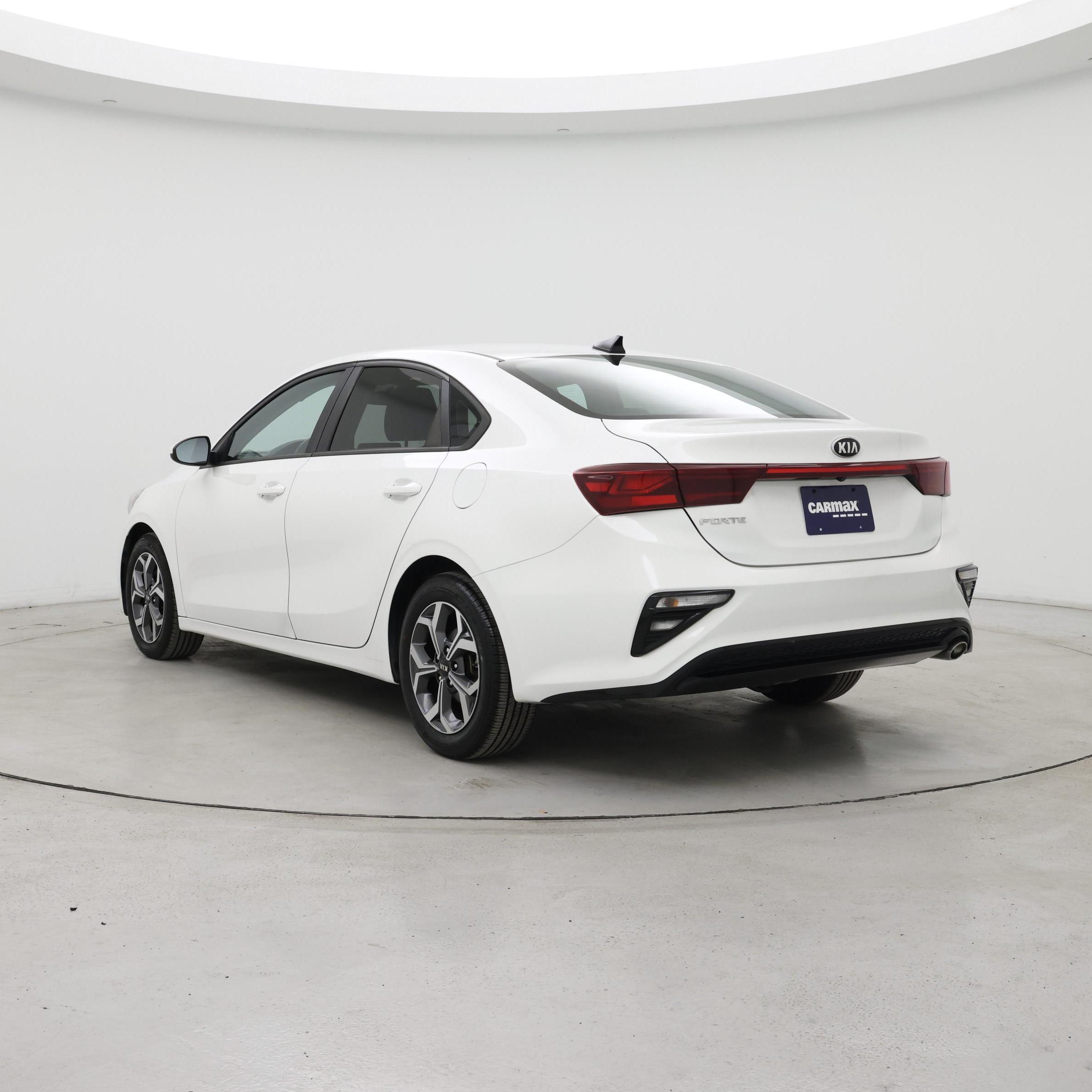 Thumbnail: 2021 Kia Forte - 2