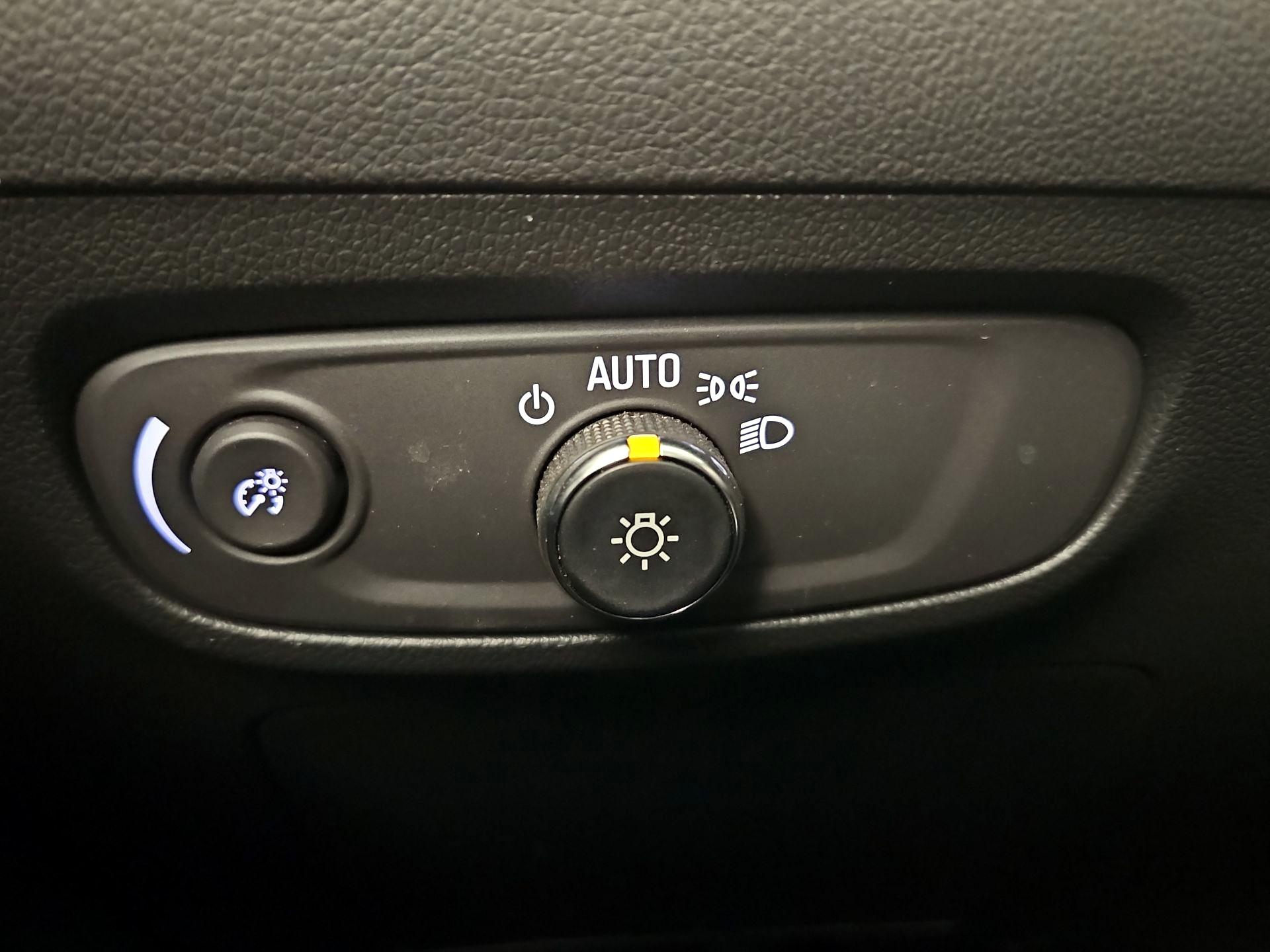 Thumbnail: 2024 Buick Encore GX - 13