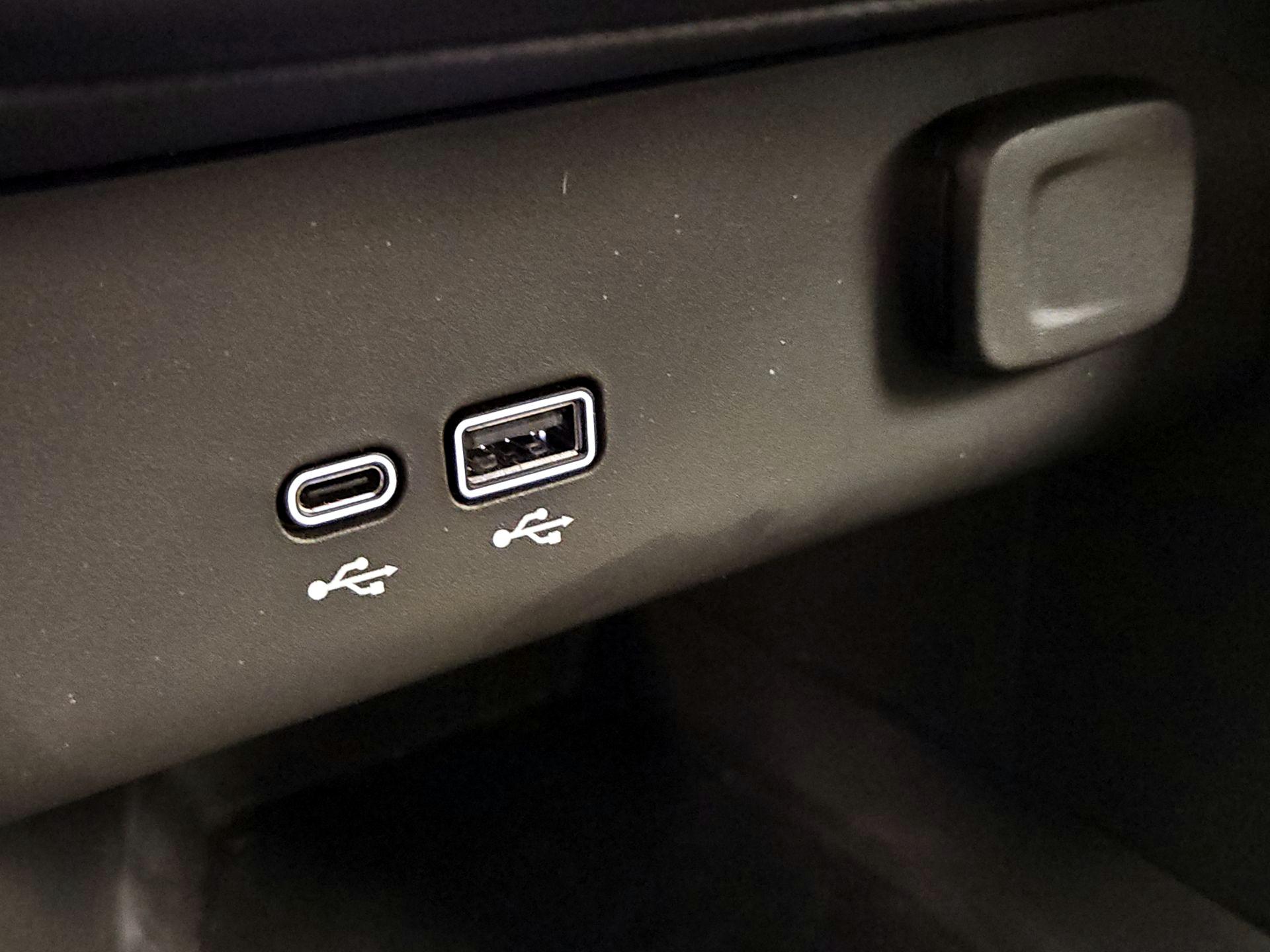 Thumbnail: 2024 Buick Encore GX - 18