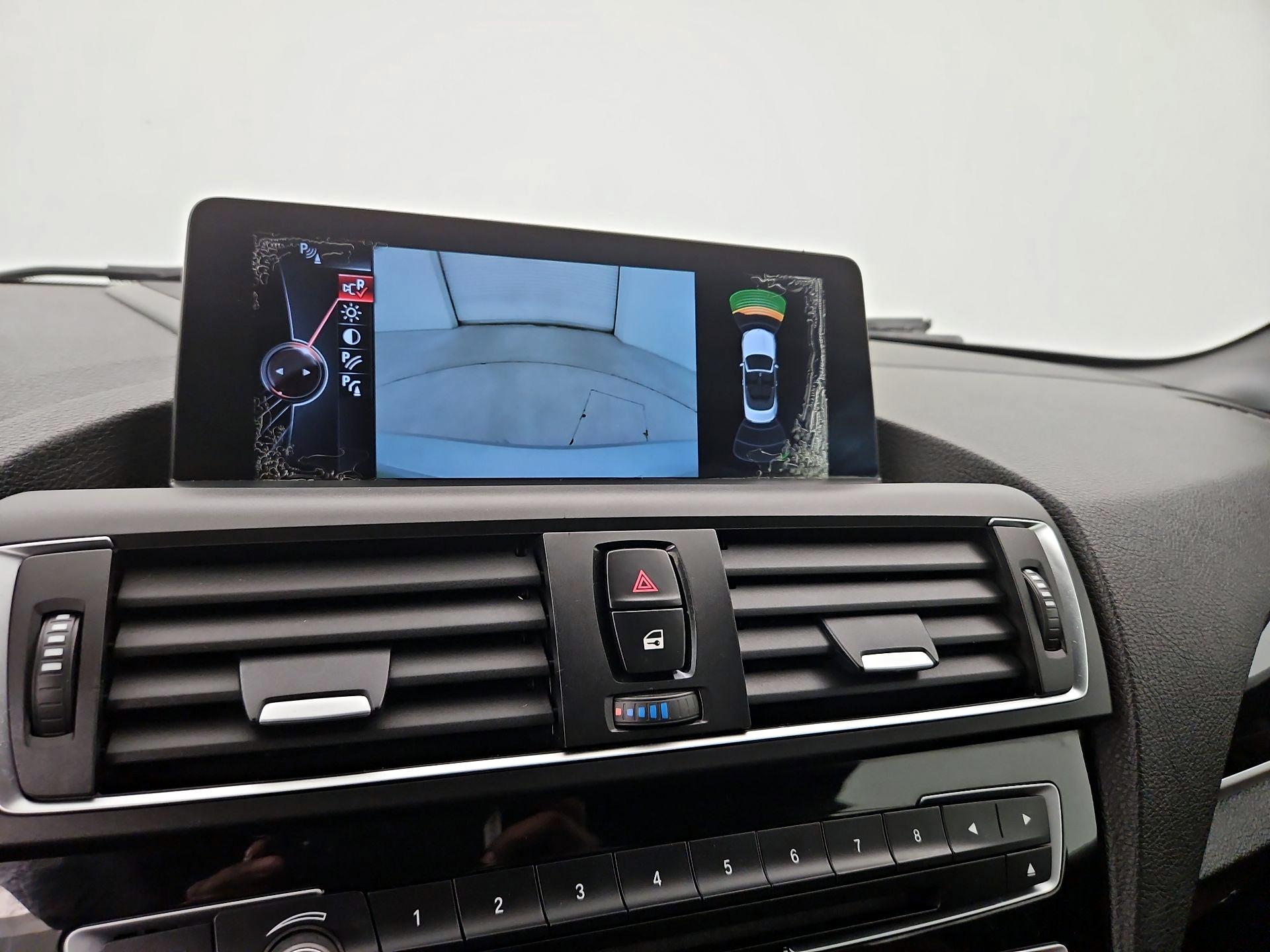 Thumbnail: 2016 BMW 2 Series - 14