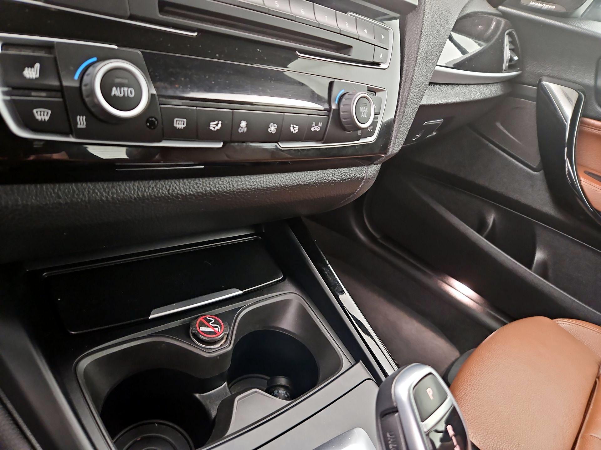 Thumbnail: 2016 BMW 2 Series - 16