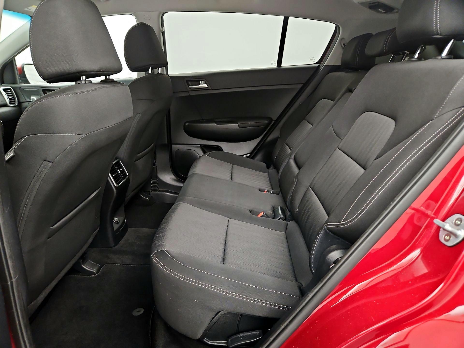 Thumbnail: 2019 Kia Sportage - 19