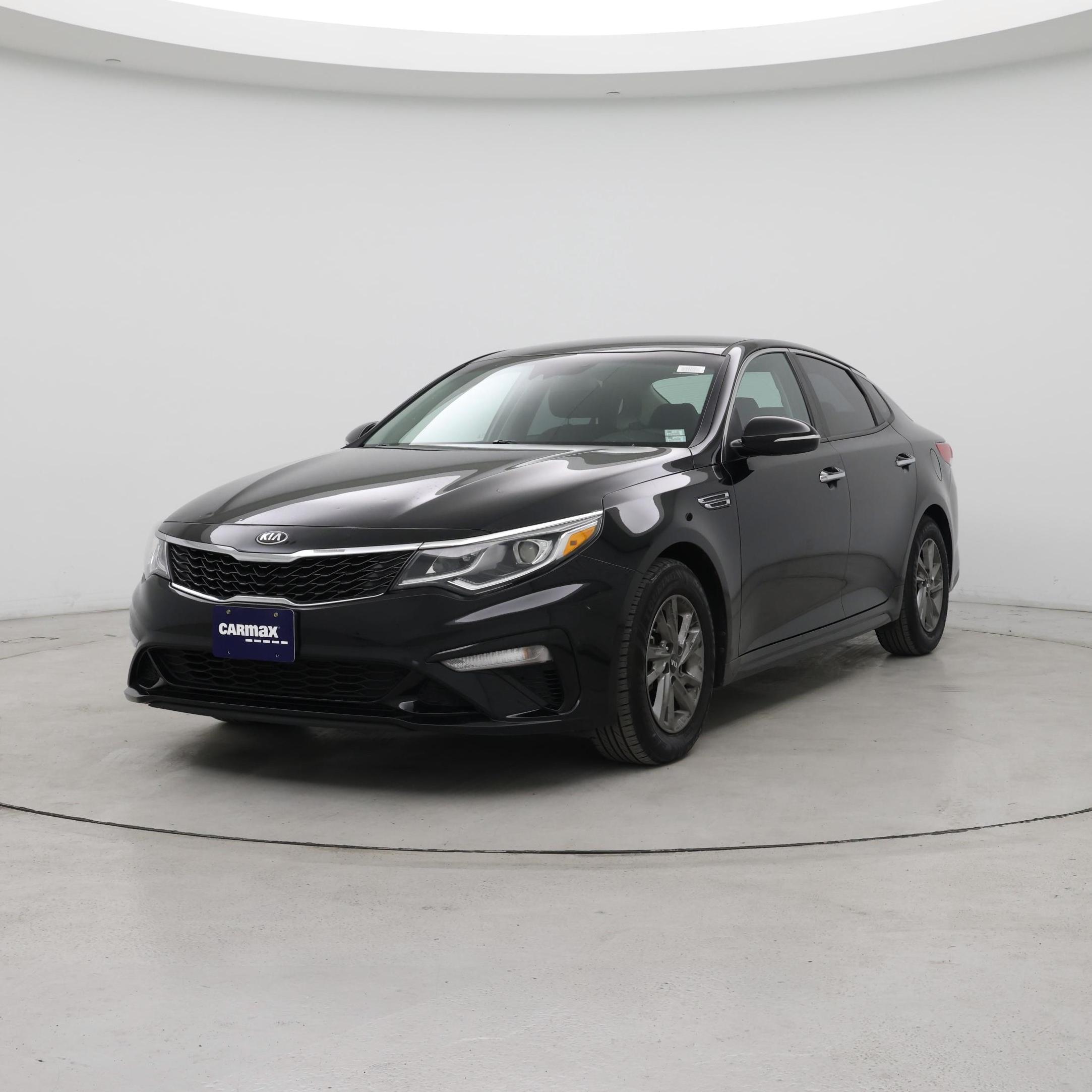 Thumbnail: 2019 Kia Optima - 4