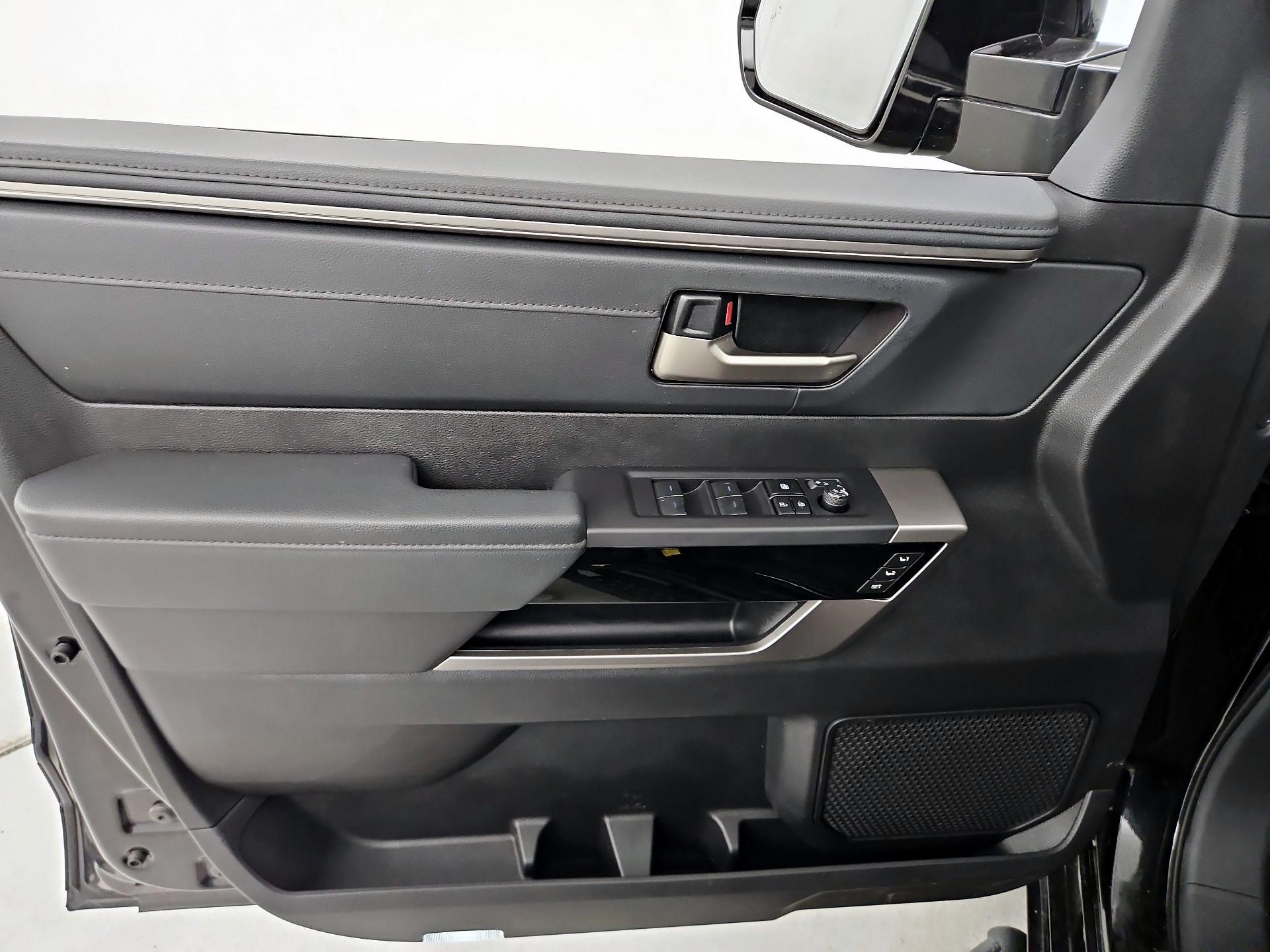 Thumbnail: 2023 Toyota Tundra - 12