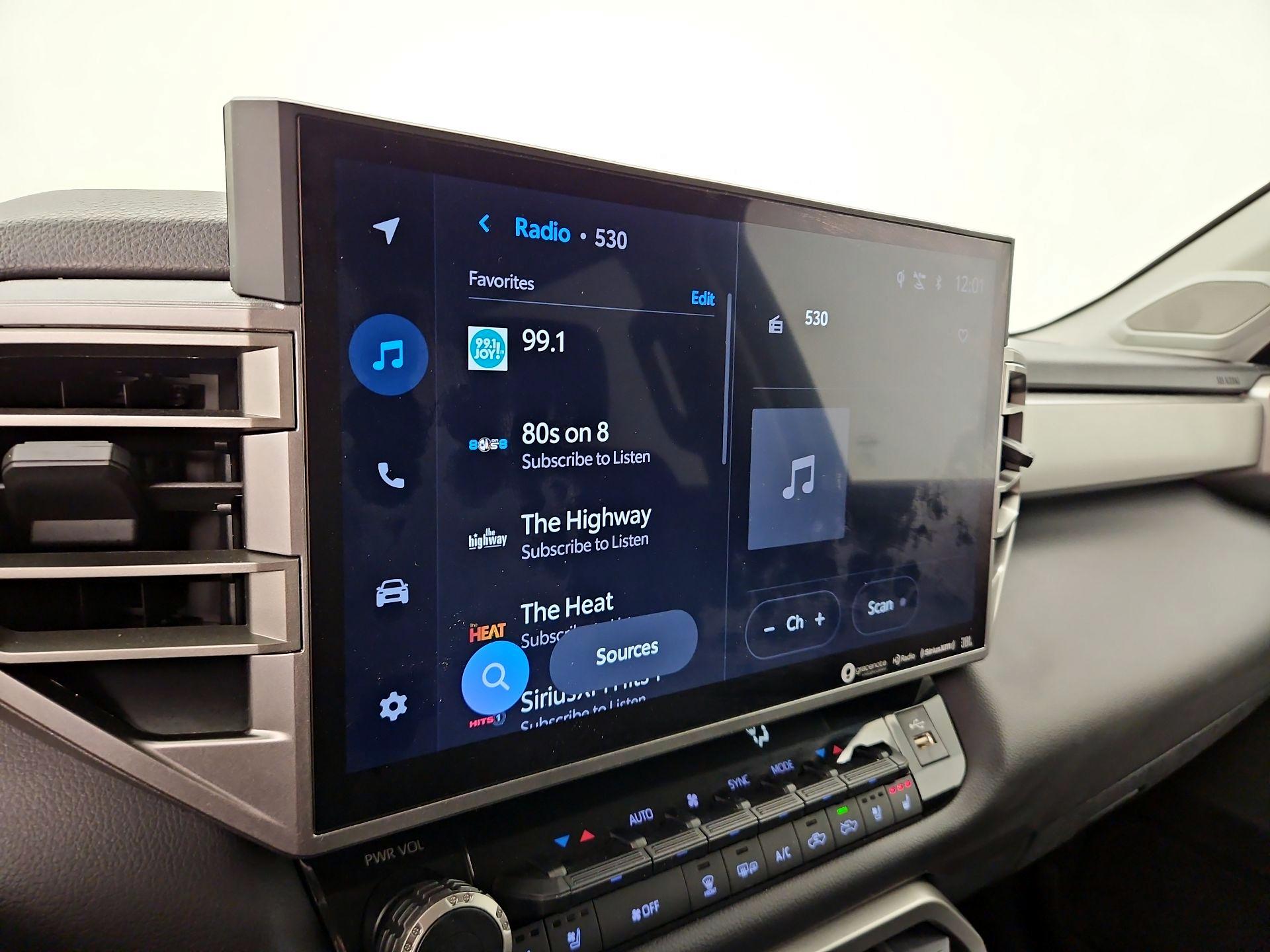 Thumbnail: 2023 Toyota Tundra - 16