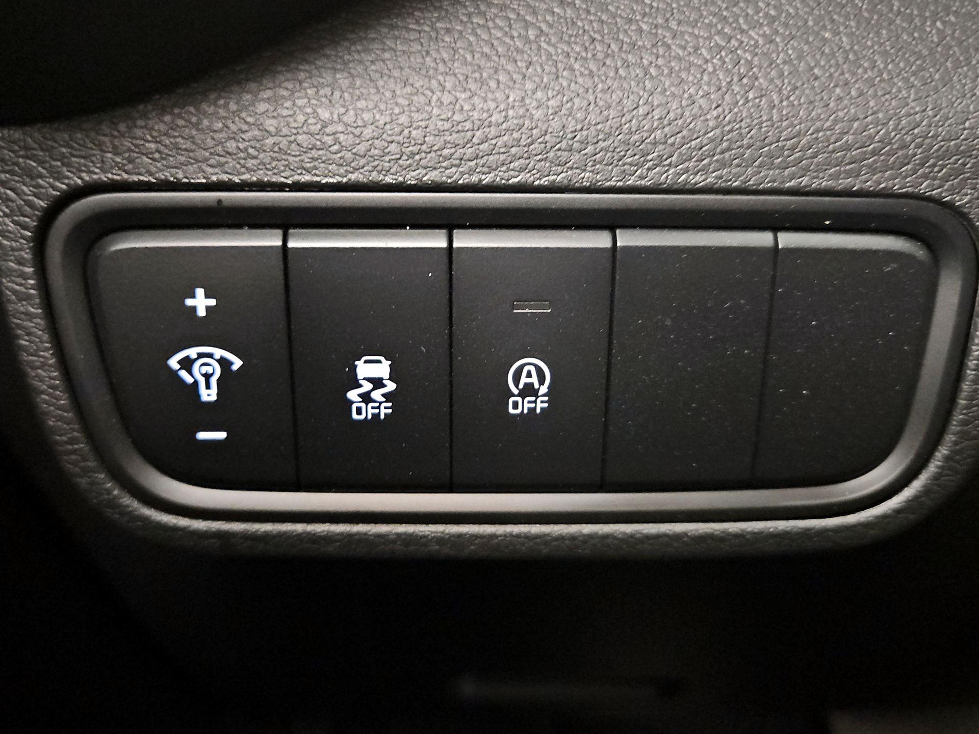 Thumbnail: 2023 Kia Soul - 13