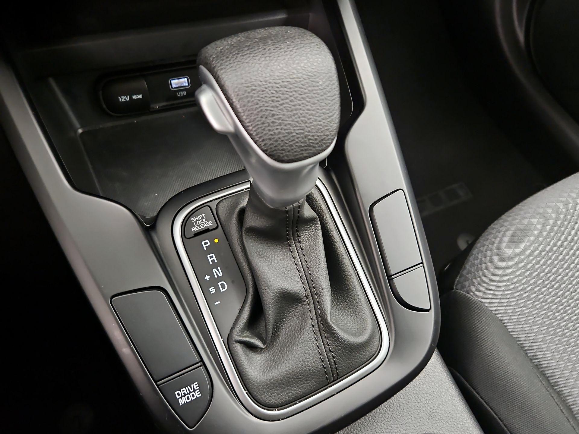 Thumbnail: 2023 Kia Soul - 17