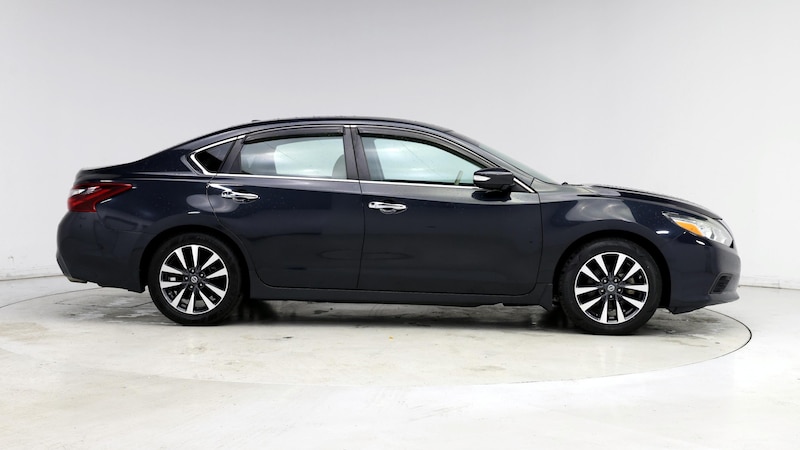 2017 Nissan Altima SV 7