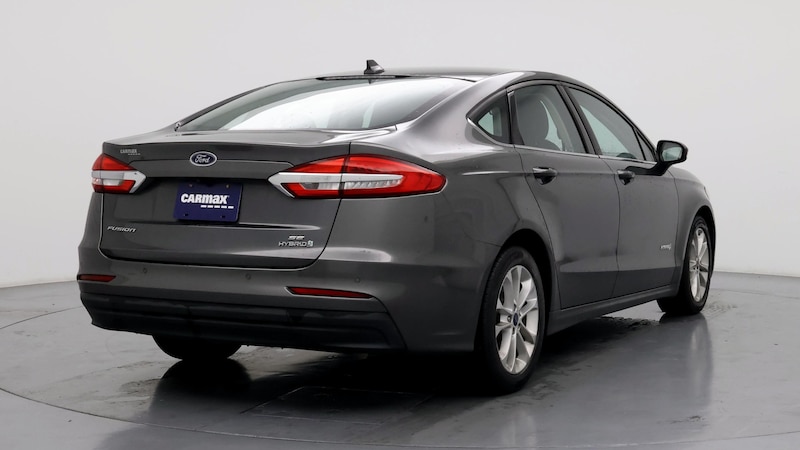 2019 Ford Fusion SE 8