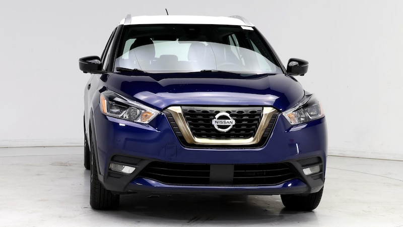 2020 Nissan Kicks SR 5