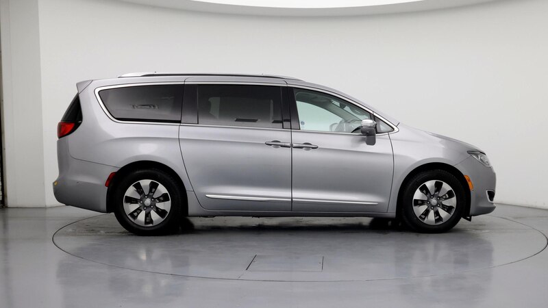 2018 Chrysler Pacifica Hybrid Limited 7