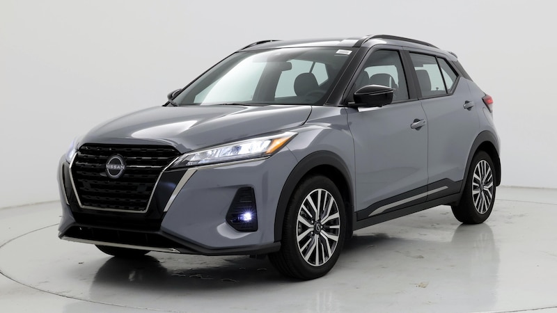 2024 Nissan Kicks SR 4