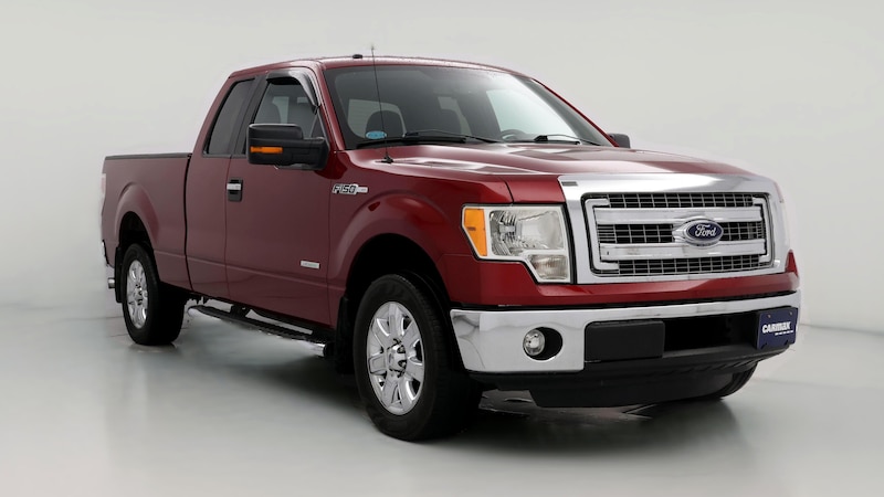 2013 Ford F-150 XLT Hero Image