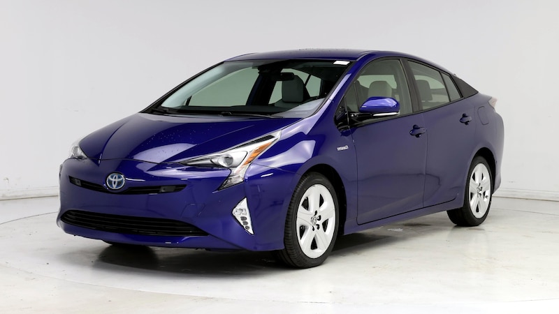 2018 Toyota Prius Three Touring 4