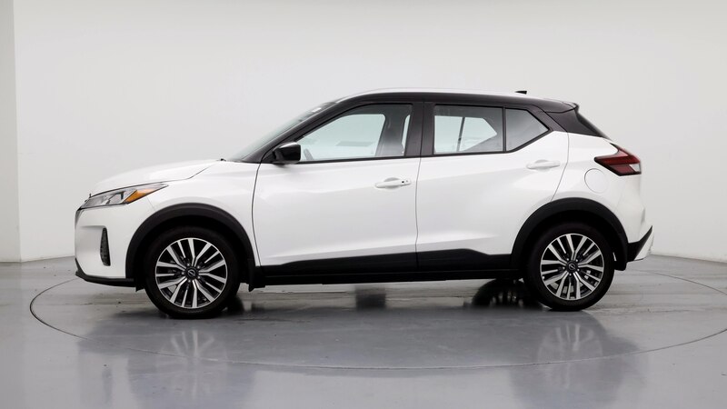 2023 Nissan Kicks SV 3