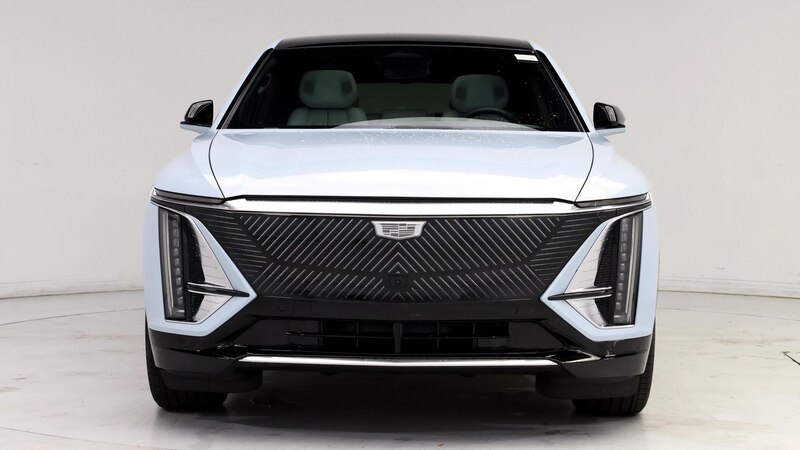 2024 Cadillac Lyriq Luxury 2 5