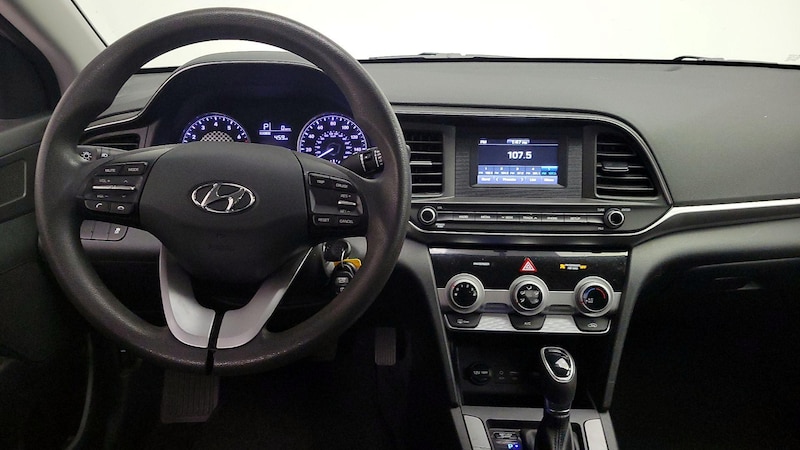 2019 Hyundai Elantra SE 9