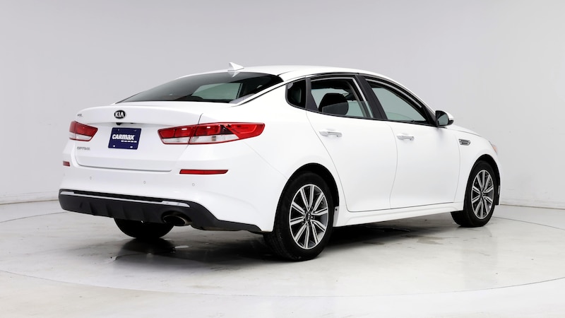 2019 Kia Optima LX 8