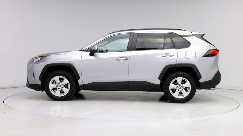 2021 Toyota RAV4 XLE 3