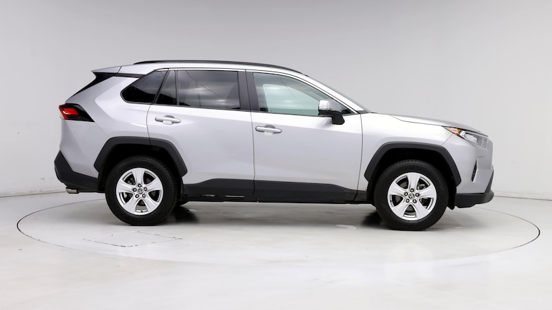 2021 Toyota RAV4 XLE 7