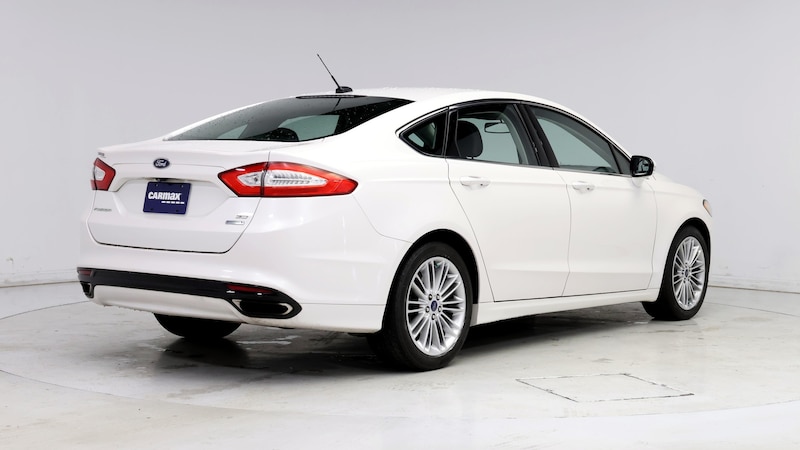 2015 Ford Fusion SE 8