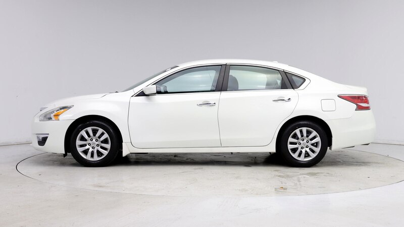 2015 Nissan Altima S 3