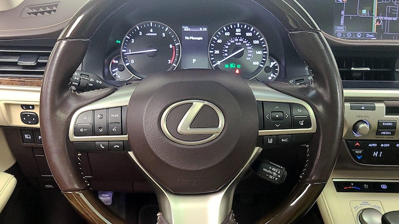 2016 Lexus ES 350 10