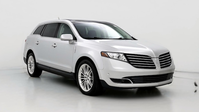 2019 Lincoln MKT  Hero Image