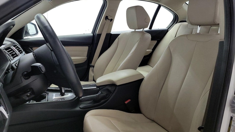 2015 BMW 3 Series 328xi 11