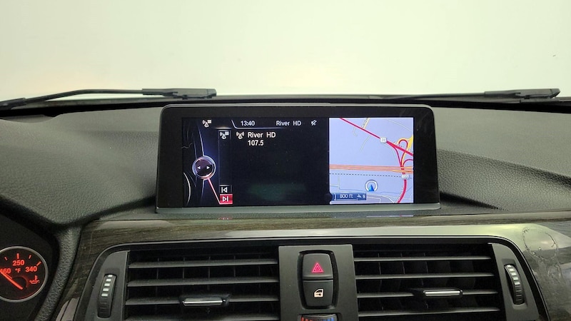 2015 BMW 3 Series 328xi 16