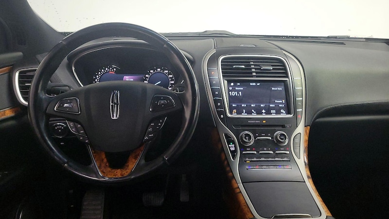 2016 Lincoln MKX Reserve 9